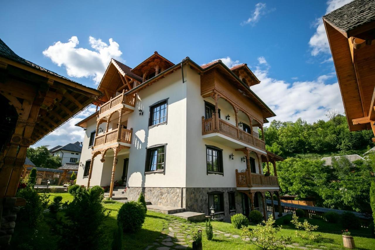 Hotel Glodeanca Exterior foto